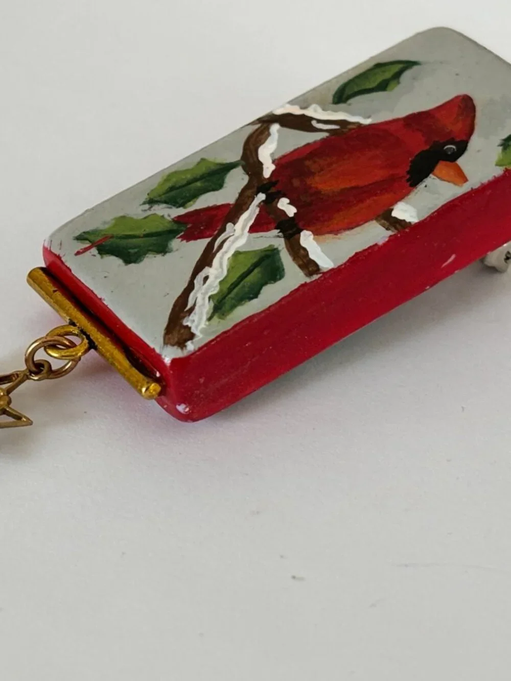Cardinal Christmas Pin Brooch Domino Hand-Painted Snowflake Charm Winter Jewelry - Picture 5 of 9